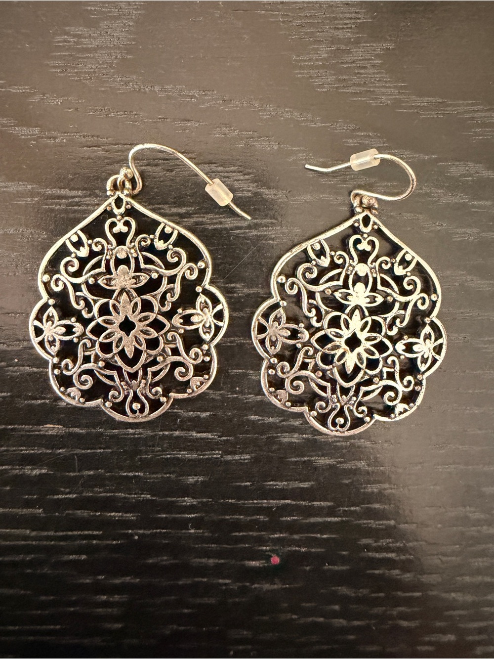 Lucky Brand | Vintage Ornate Silver Filigree Teardrop Dangle Earrings - Picture 2 of 3